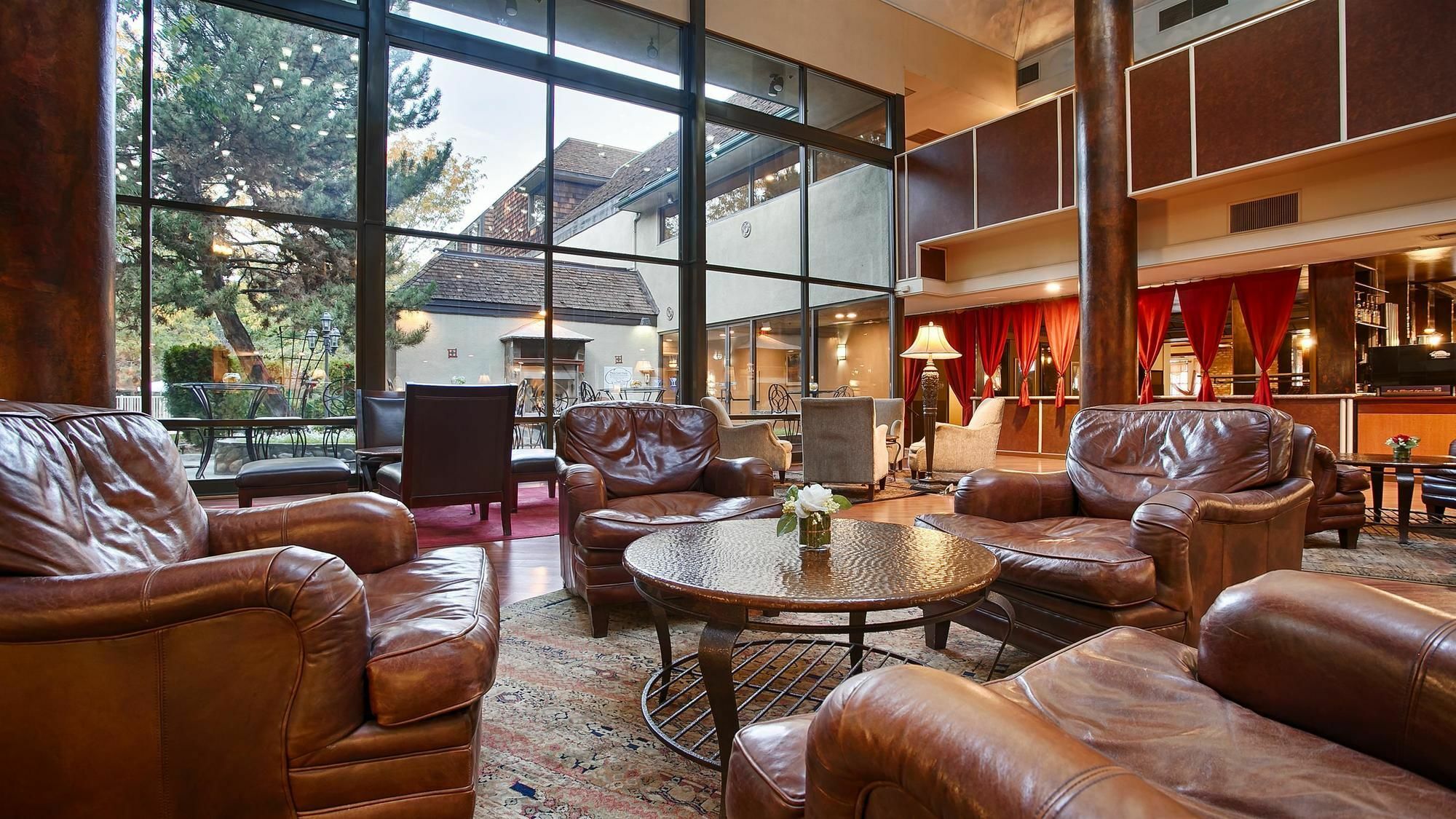 Surestay Plus Hotel By Best Western Reno Airport Экстерьер фото